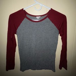 ✨3/$25✨garage baseball tee